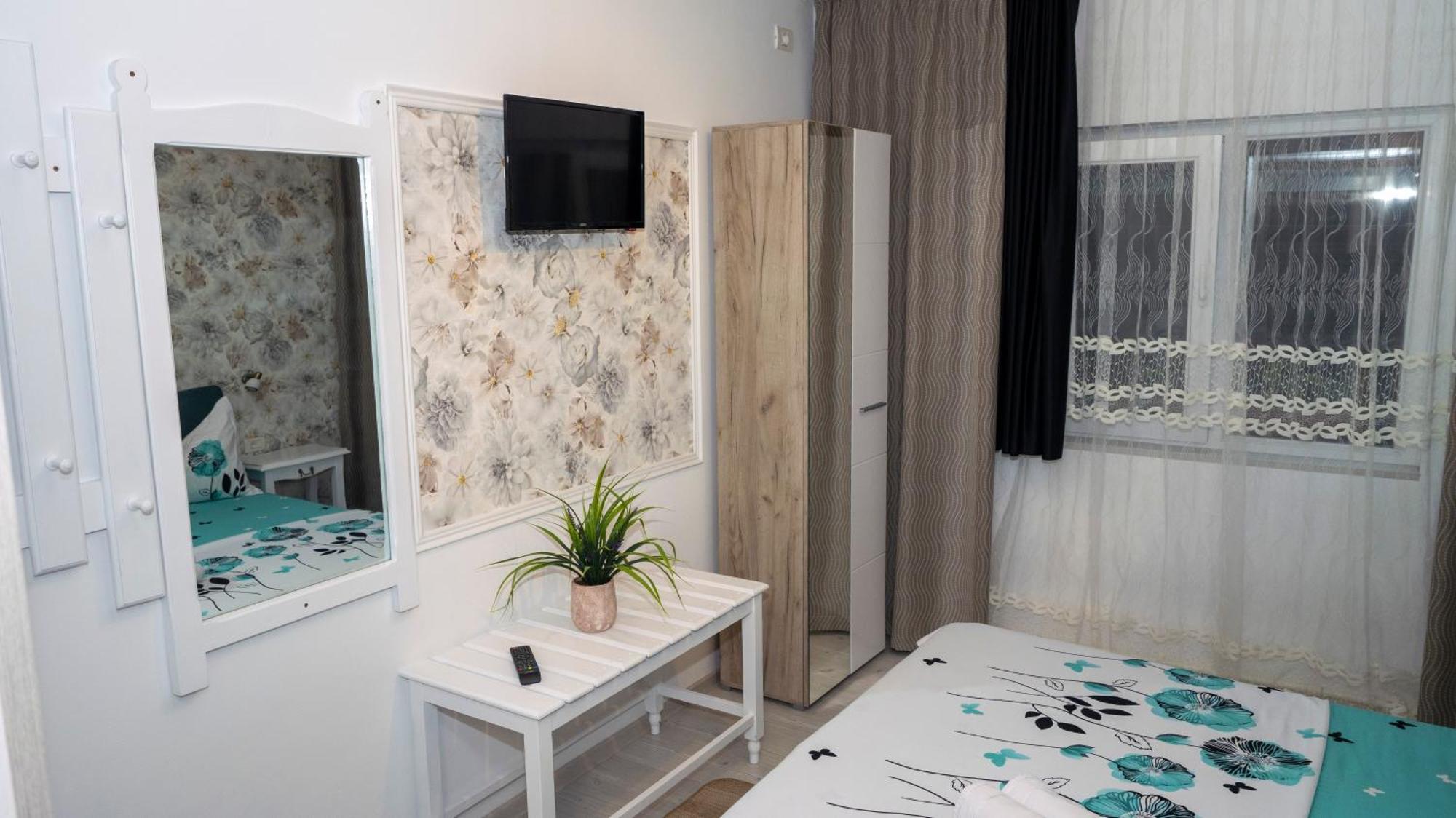 Casa Sebastian Hotel Costinesti Bilik gambar